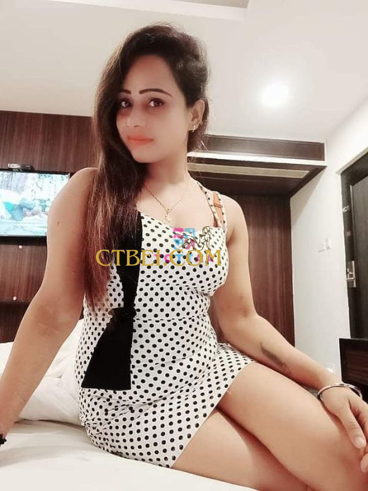 Call Girls In Atta Market (Noida